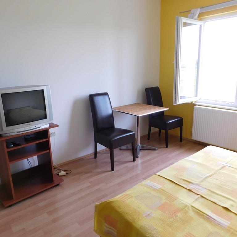 Guesthouse Capistro Bilje 외부 사진